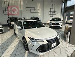 تويوتا أفالون